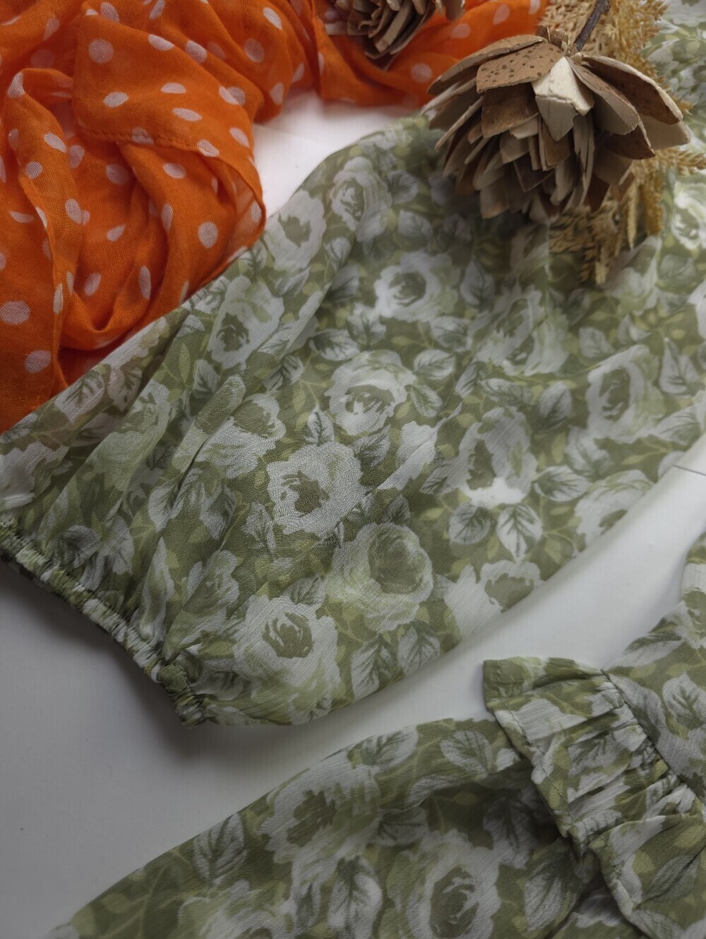 New Anthropologie Loverly Grey Green Floral Ruffle V-Neck Mini Dress Sz M - Picture 10 of 11